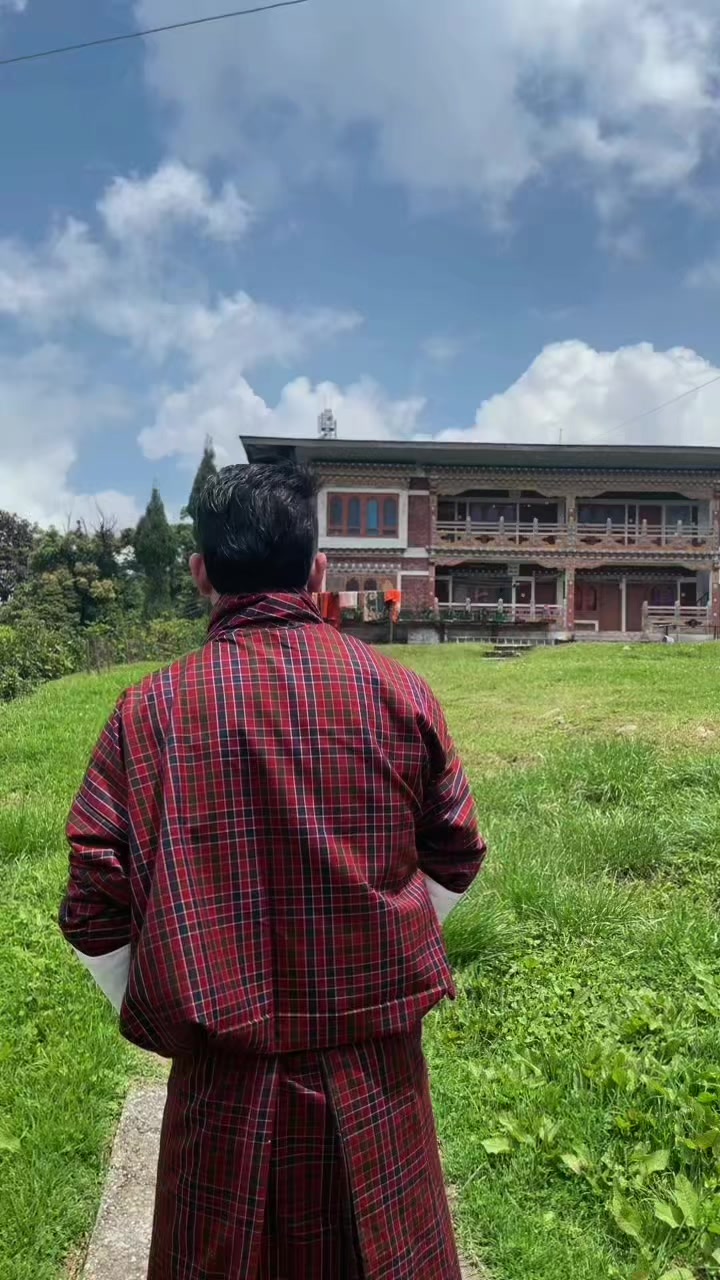 @Khamsum Jigdrel Dorji