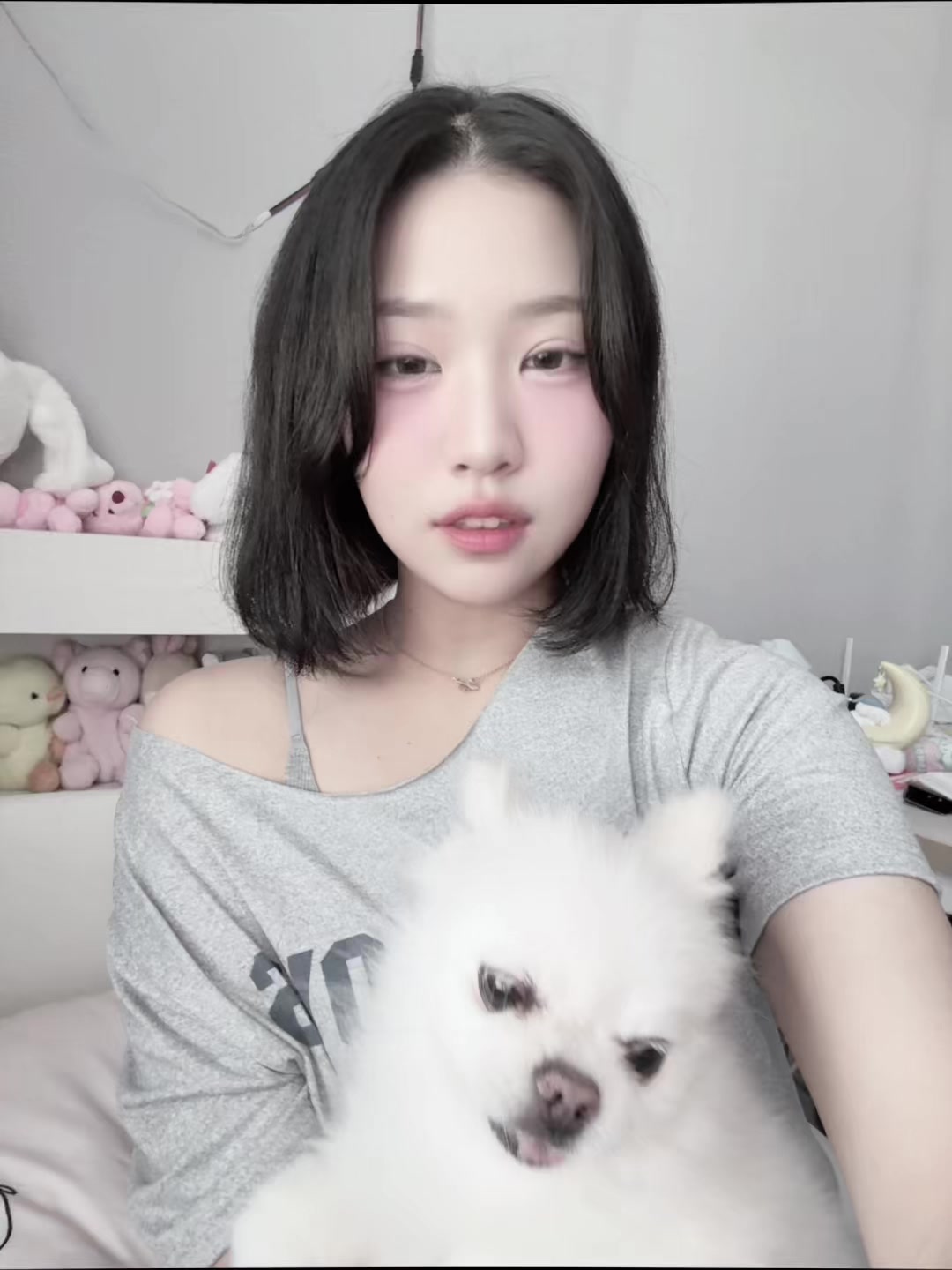 @아는척ㄴㄴ