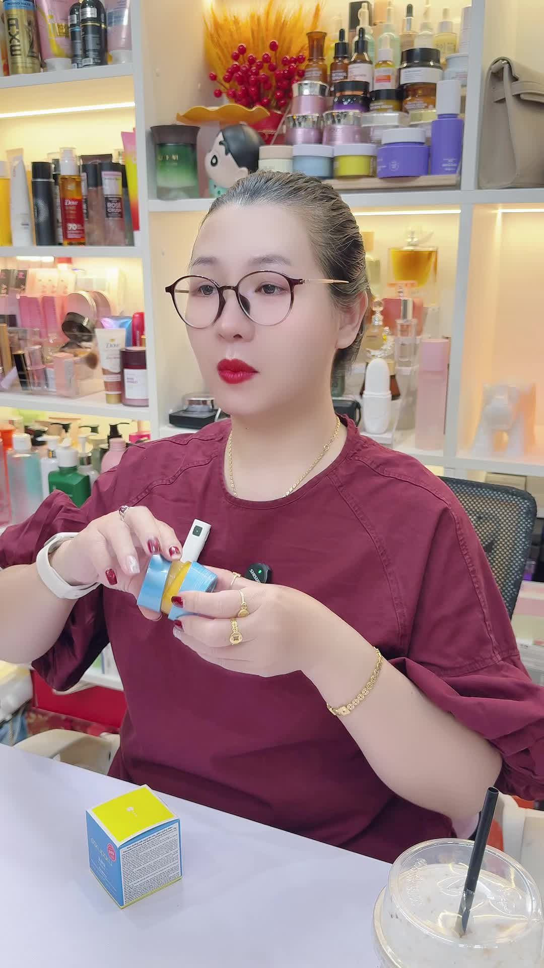 @Ổ Của Lộc1376