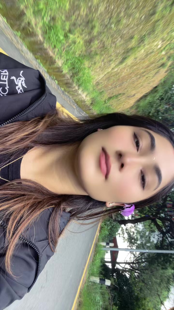 @Manisha_🦋