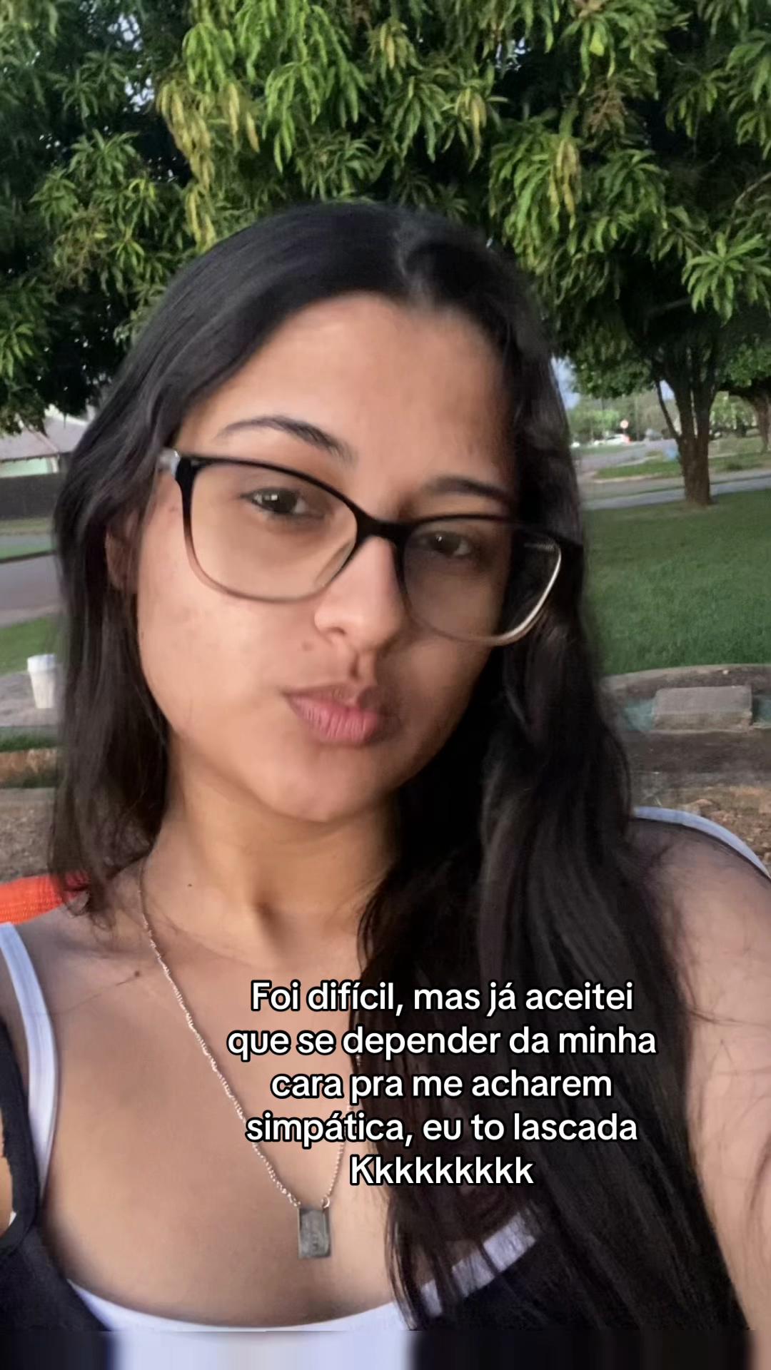 @Emilly Palöskï