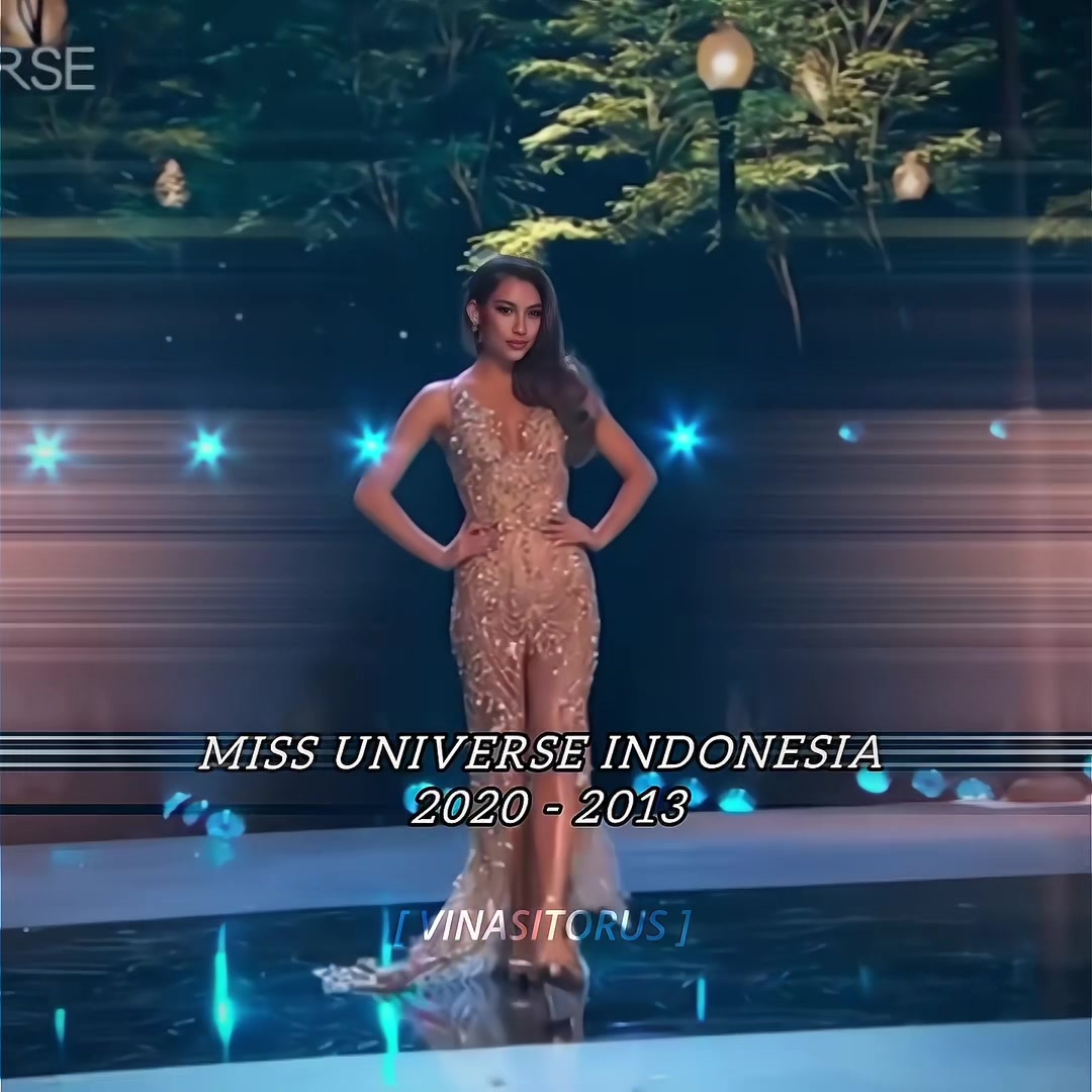 @ใ VINA SITORUS ใ