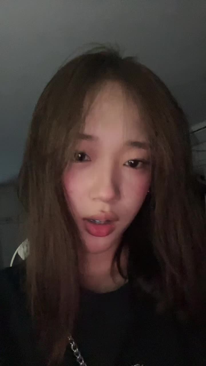 @s.lyna