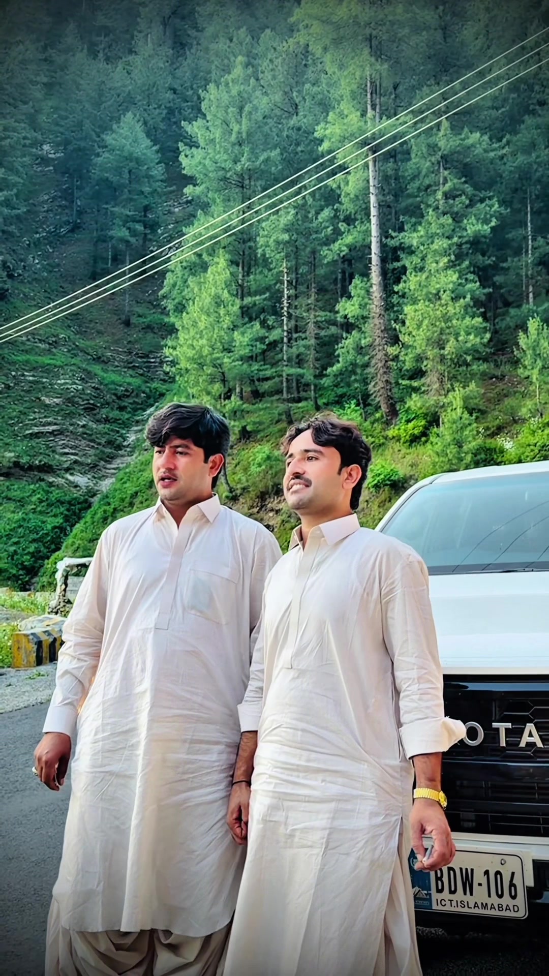 @Singer Tahir Farooq