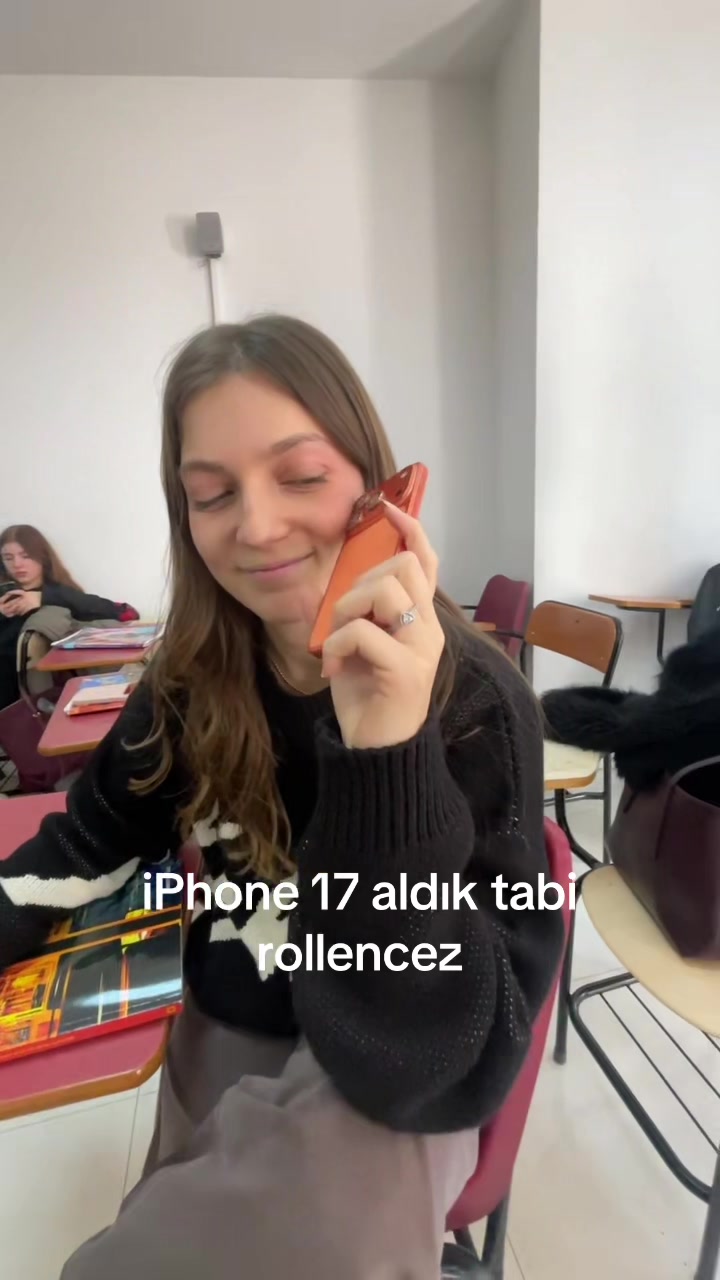 @Nazliibiber