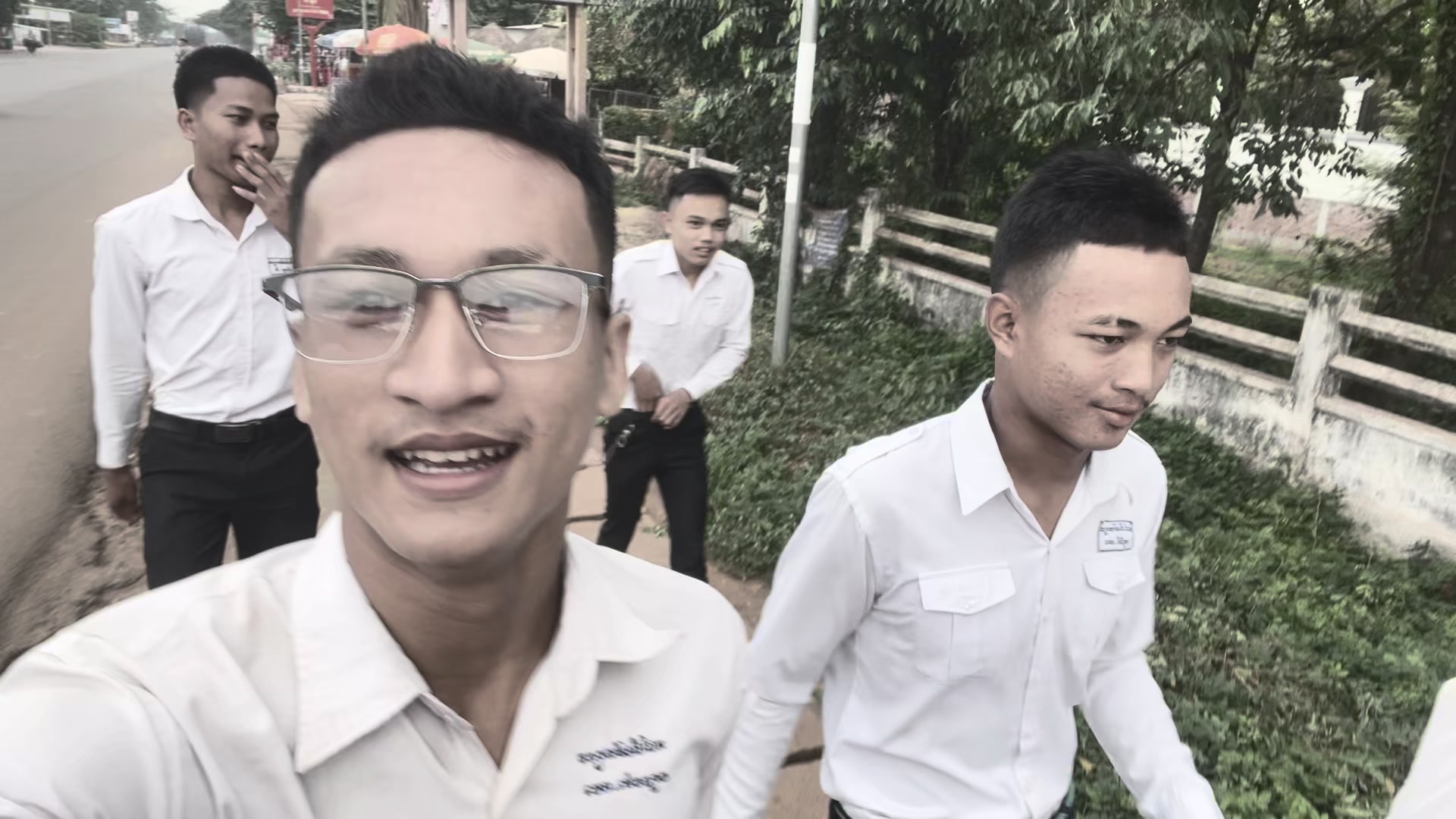@Gxanz Bonikz.