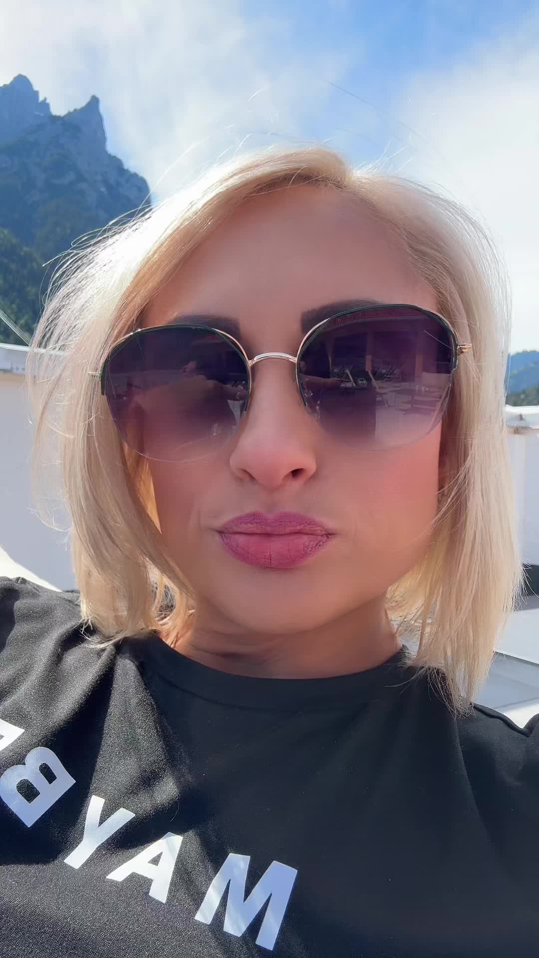 @Mari Корыстная Особа😜