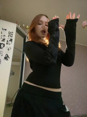 @Делька
