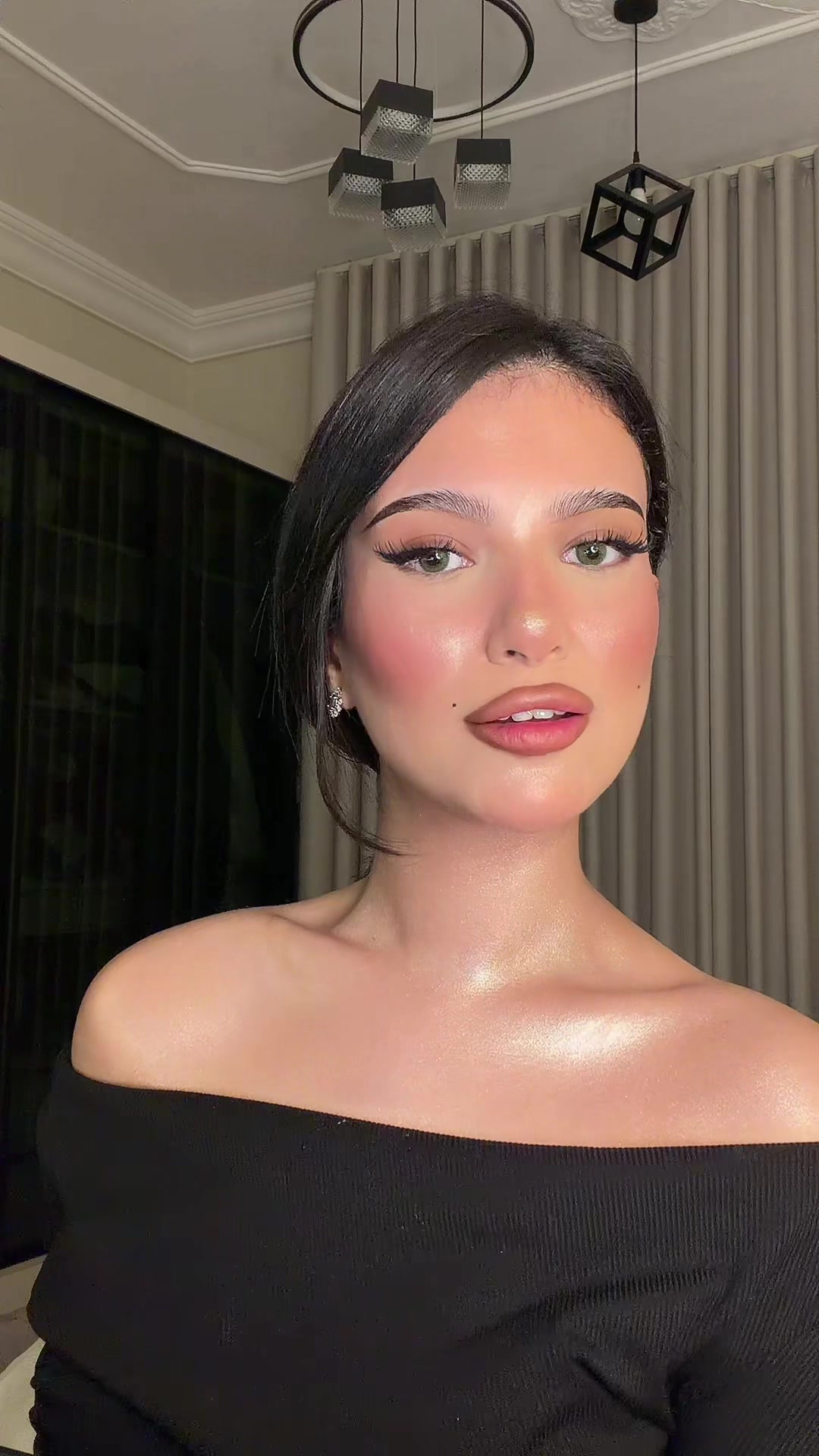 @MARÍA.