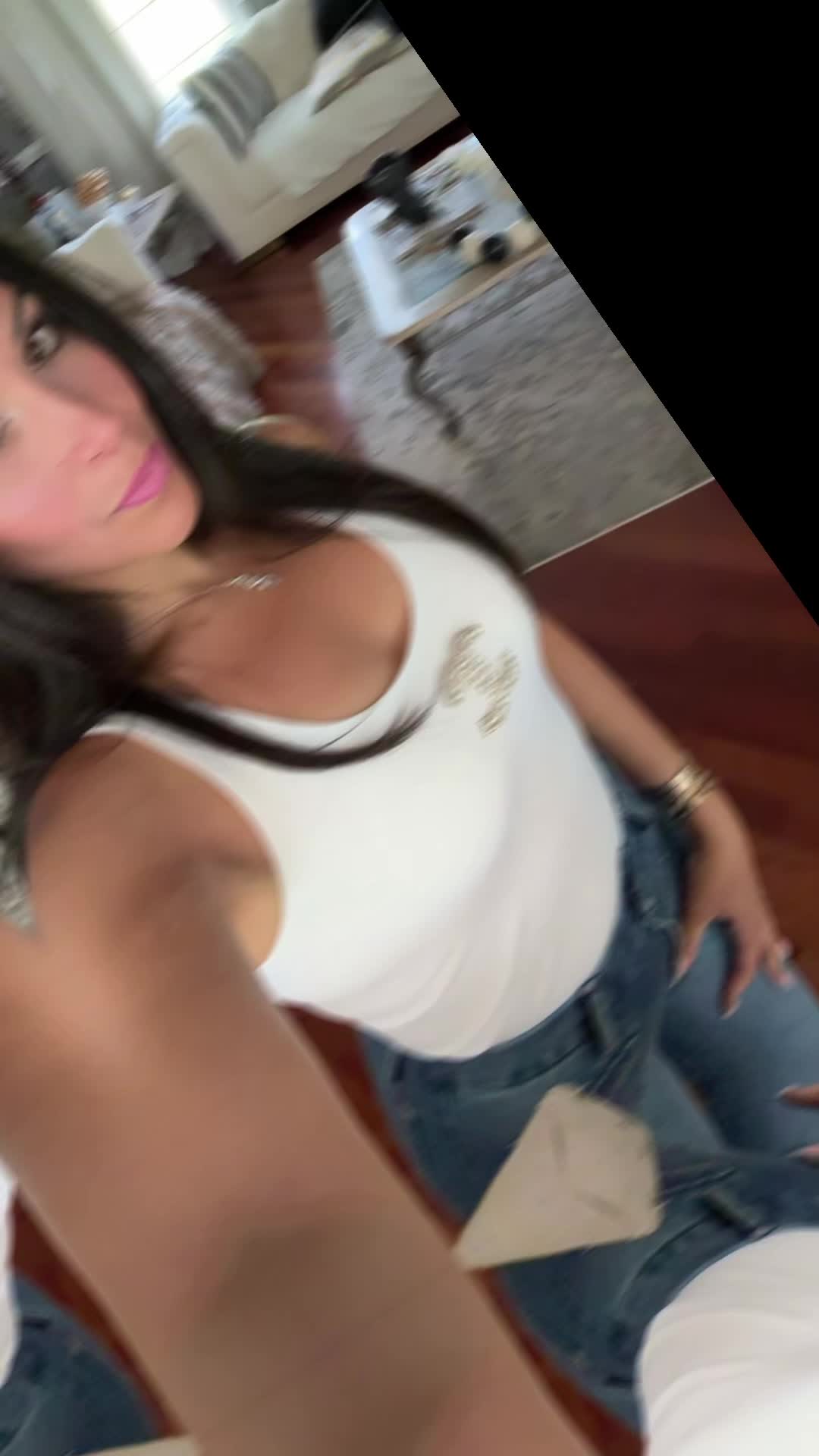 @👑 HK 🦋🧿