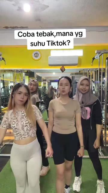 @RizkyRizQueen