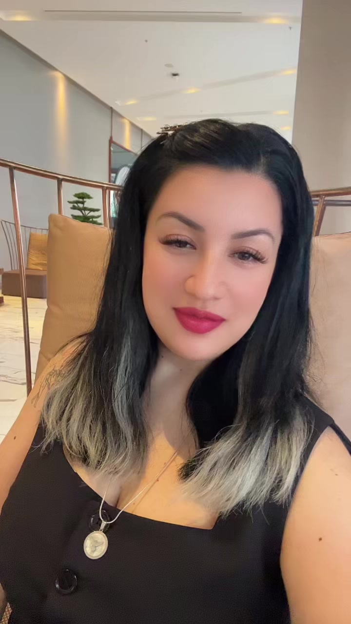 @Kılıç Kraliçesi