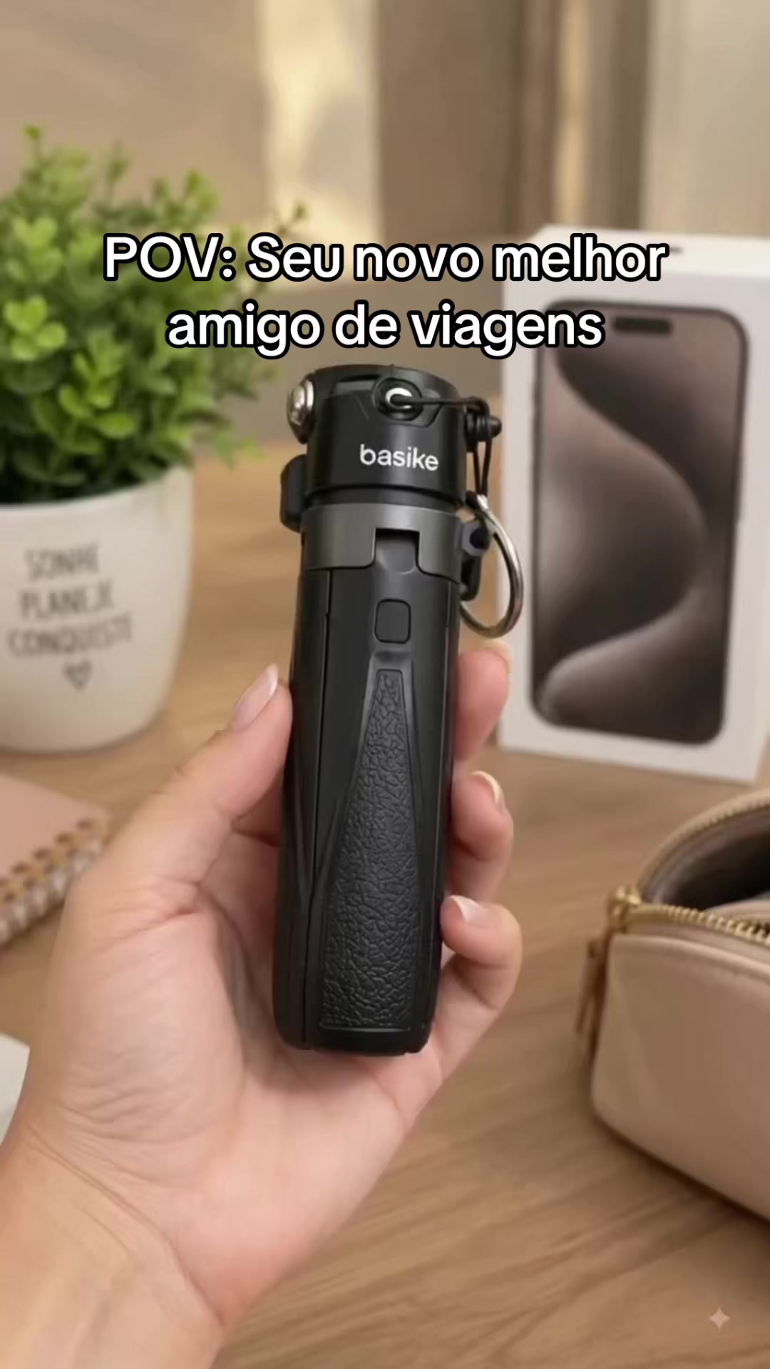 @M&ocirc;nica Nascimento