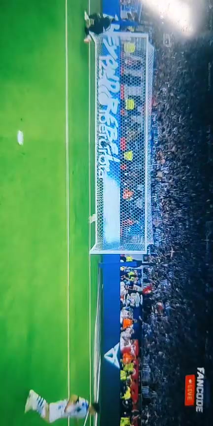 @Alex   |   D&iacute;az