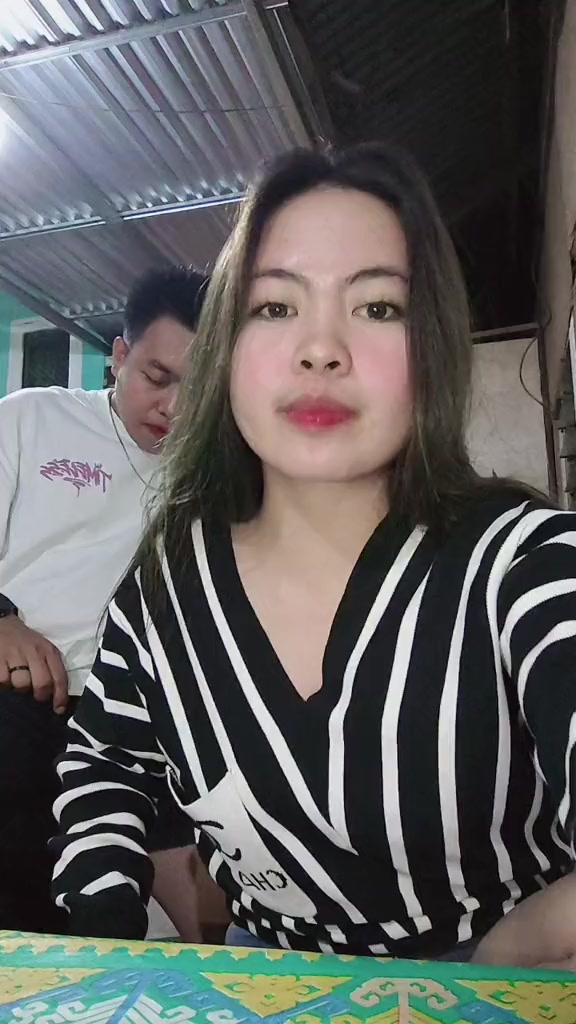 @Jovvv