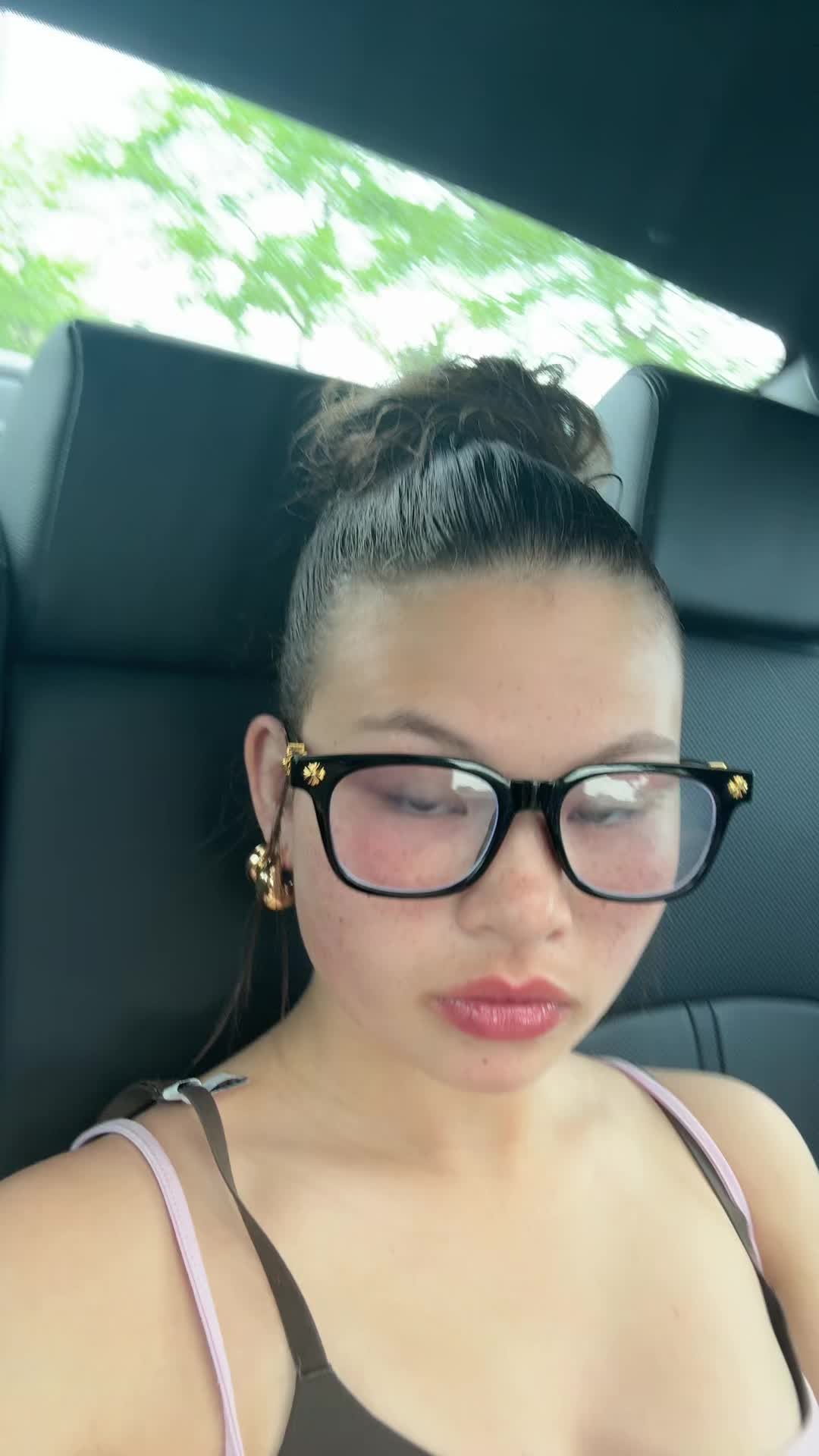 @idkimjustacurlyheadasian