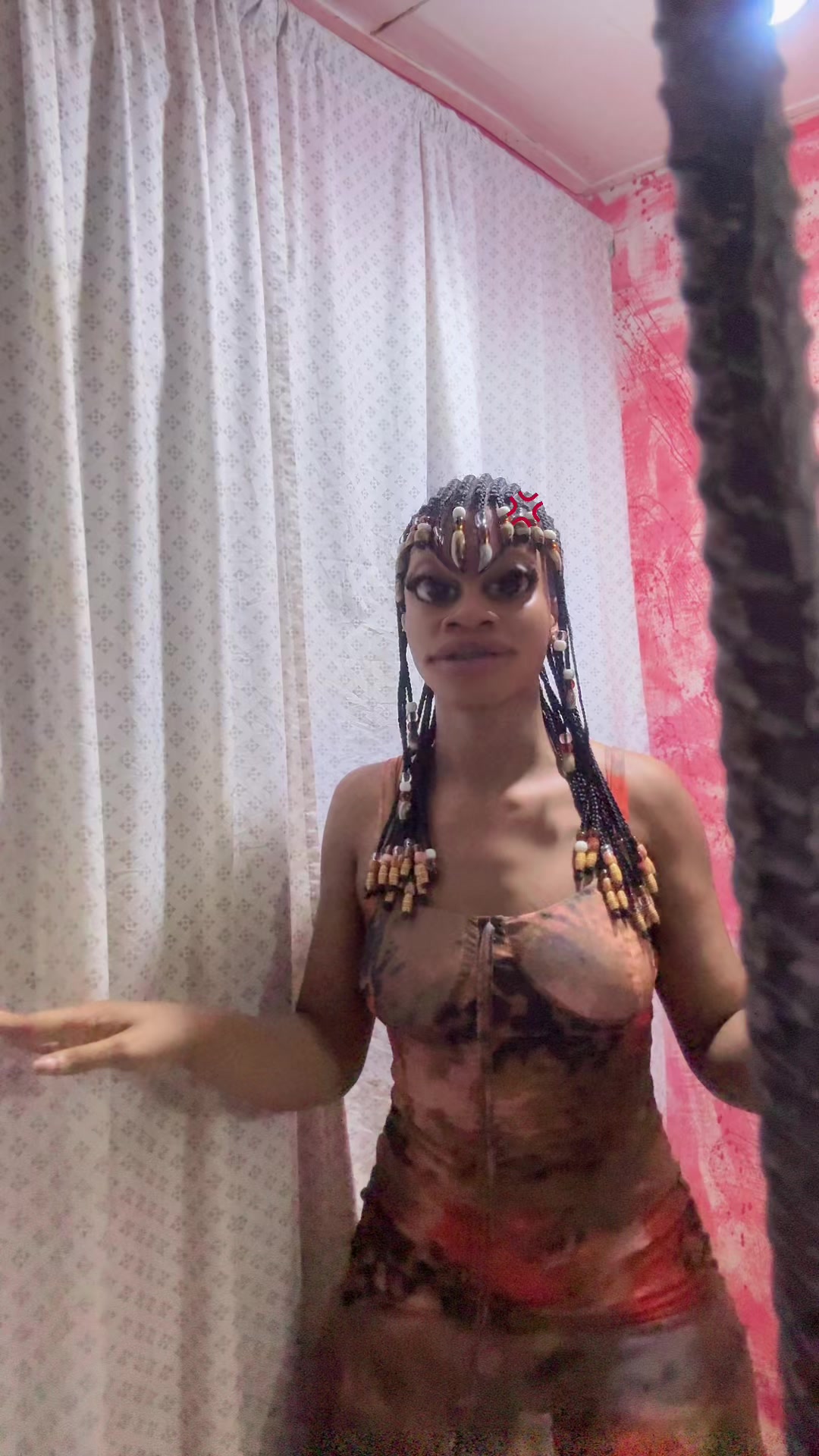 @Miss Aka