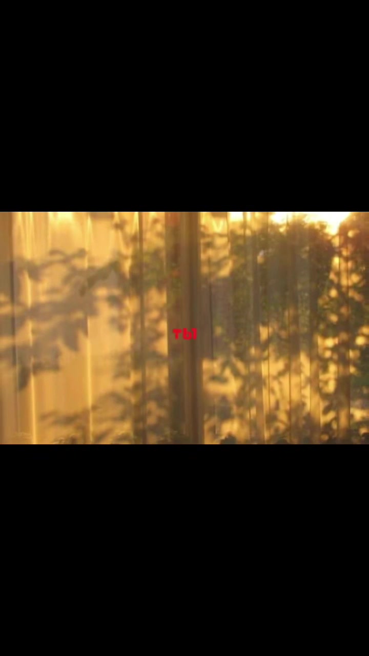 @iaxz_qwvv