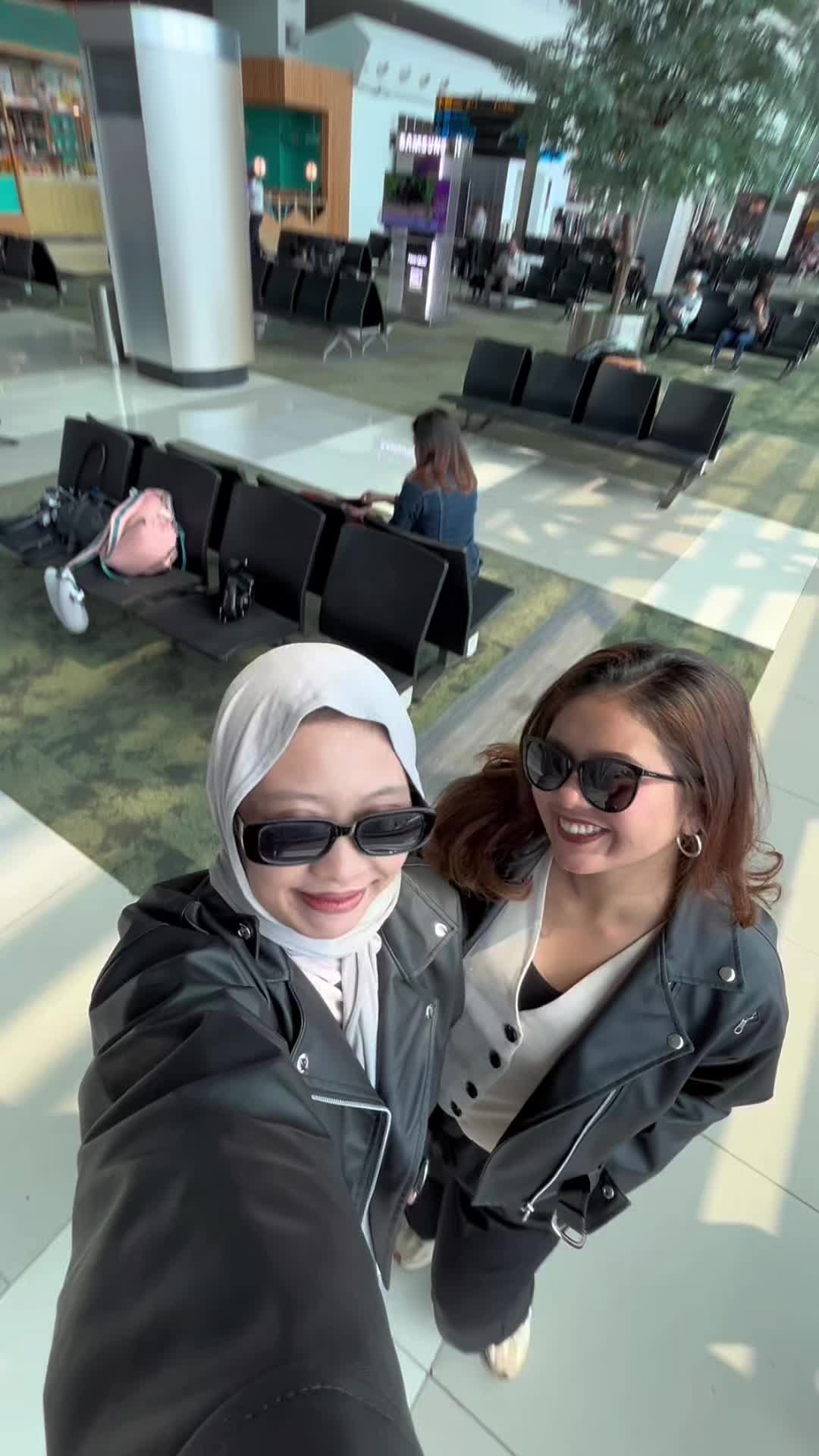 @Liwa | TRAVELER JUJUR