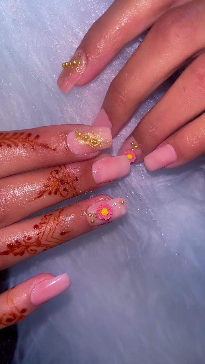 @نجوى ميكااب💅👰