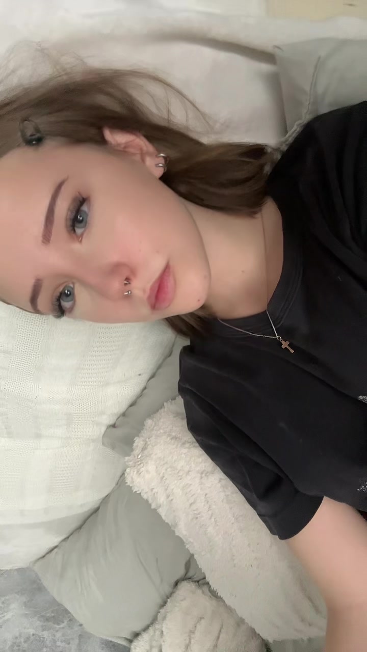 @Asya༒