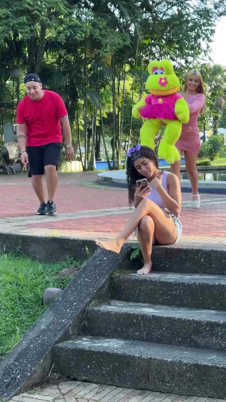 @𝕐𝕦𝕟𝕚𝕧𝕖𝕣 𝕁𝕠𝕤&eacute;