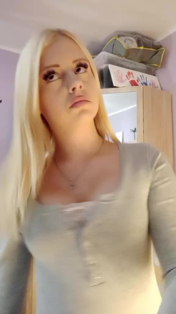@𑣲𝐋