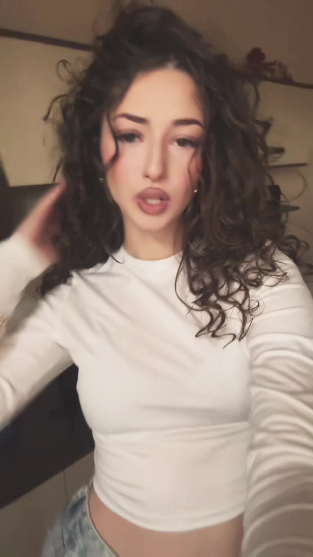 @๐๐๐