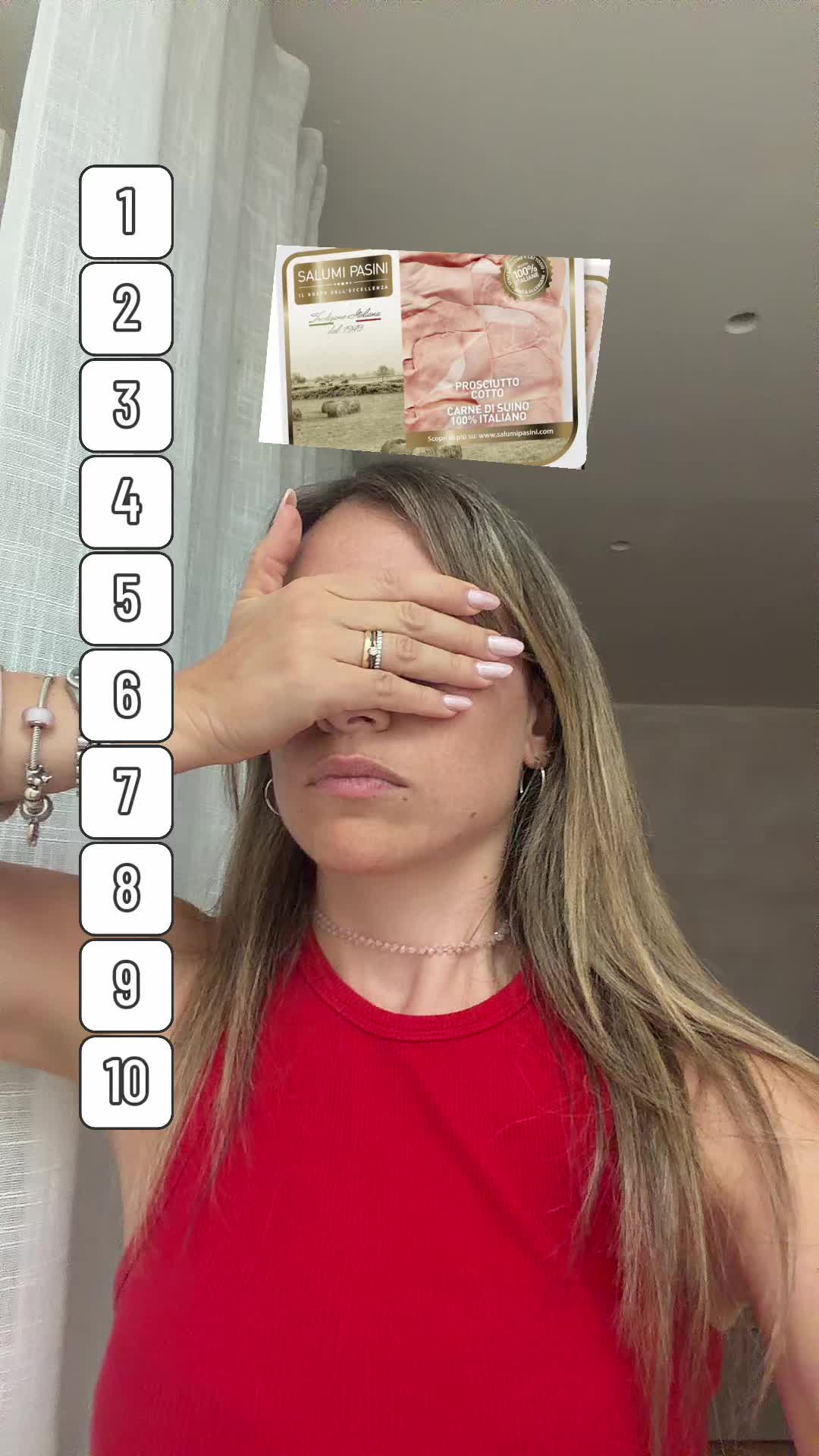 @helenamichelotti