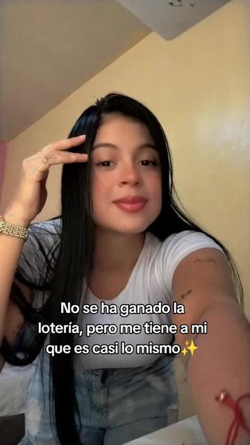 @Dani🦋