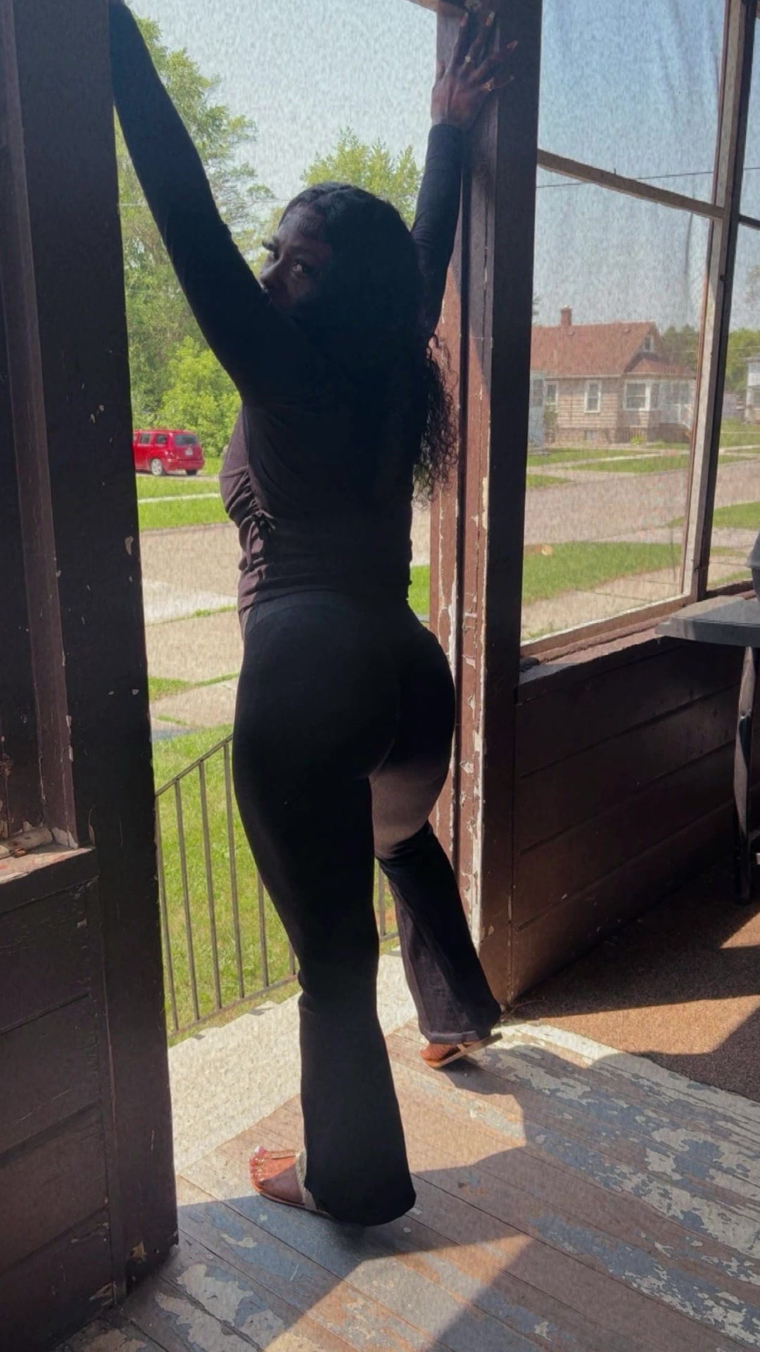@lovelyRoni🥰