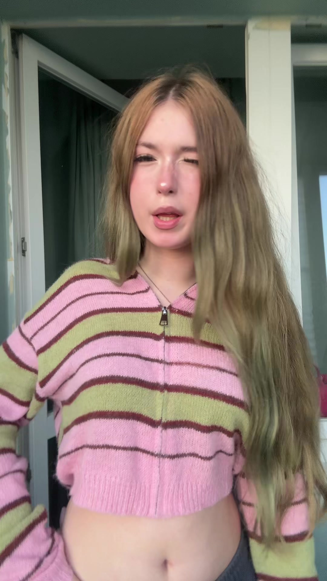 @тгк:тисака спит