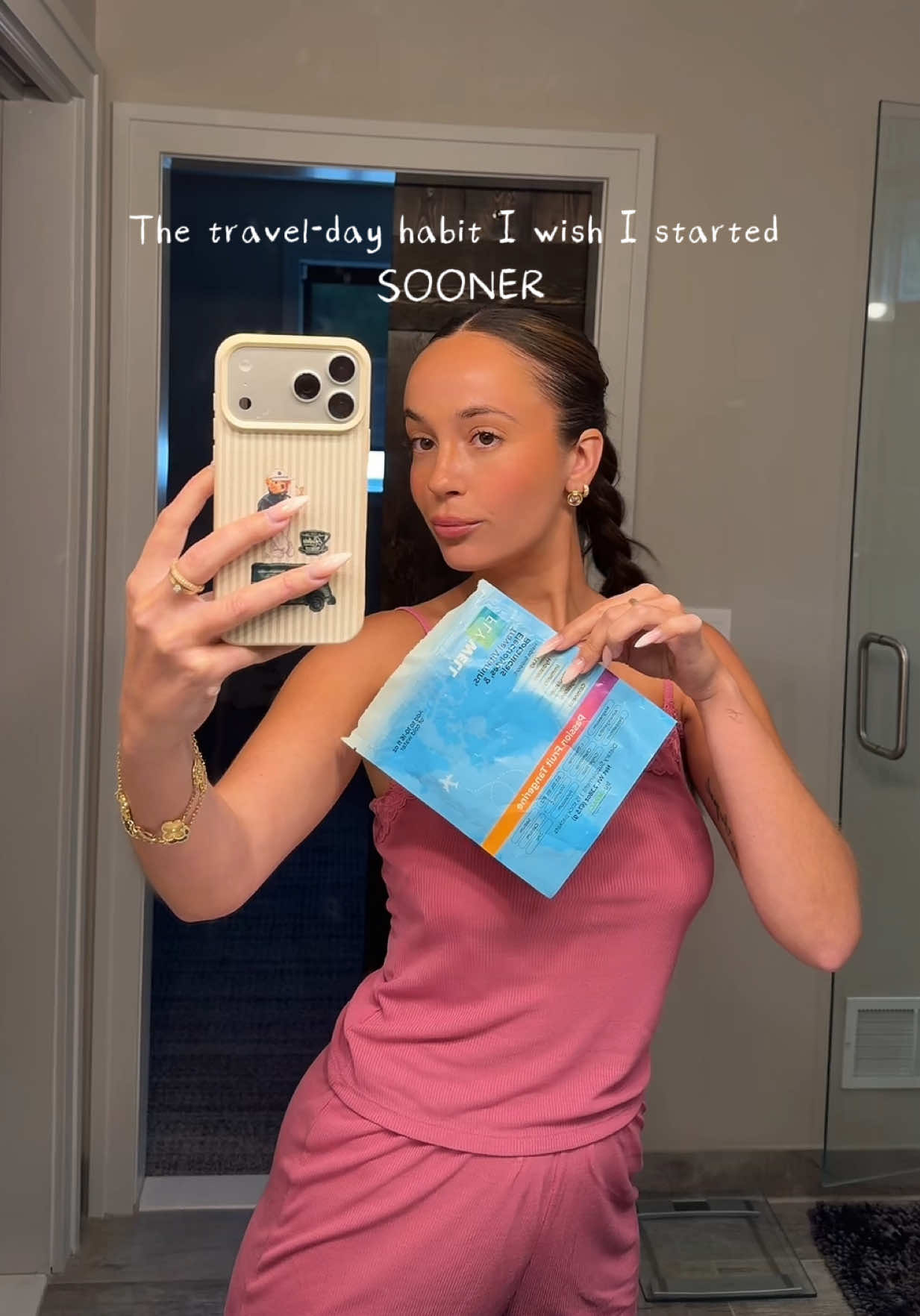 @Gabriella l Lifestyle & Travel