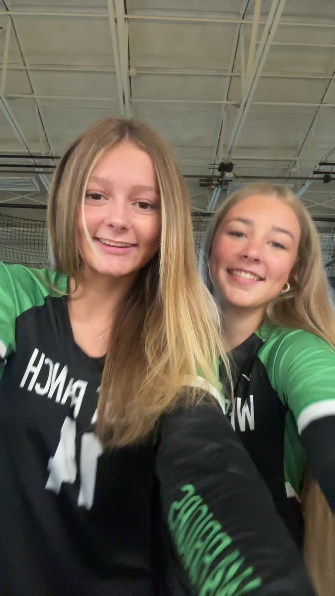 @Izzy_16
