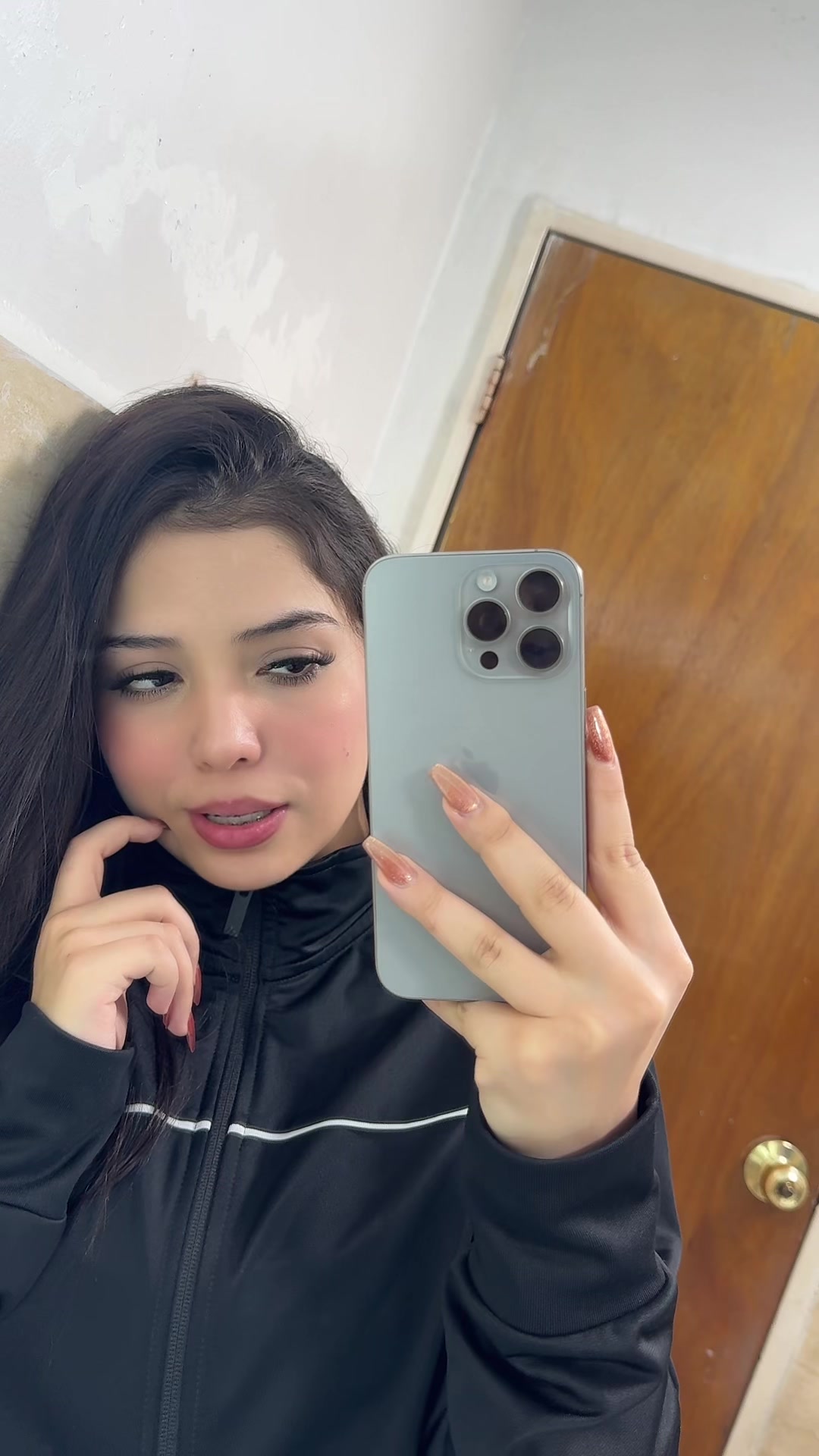 @Nicky🍒