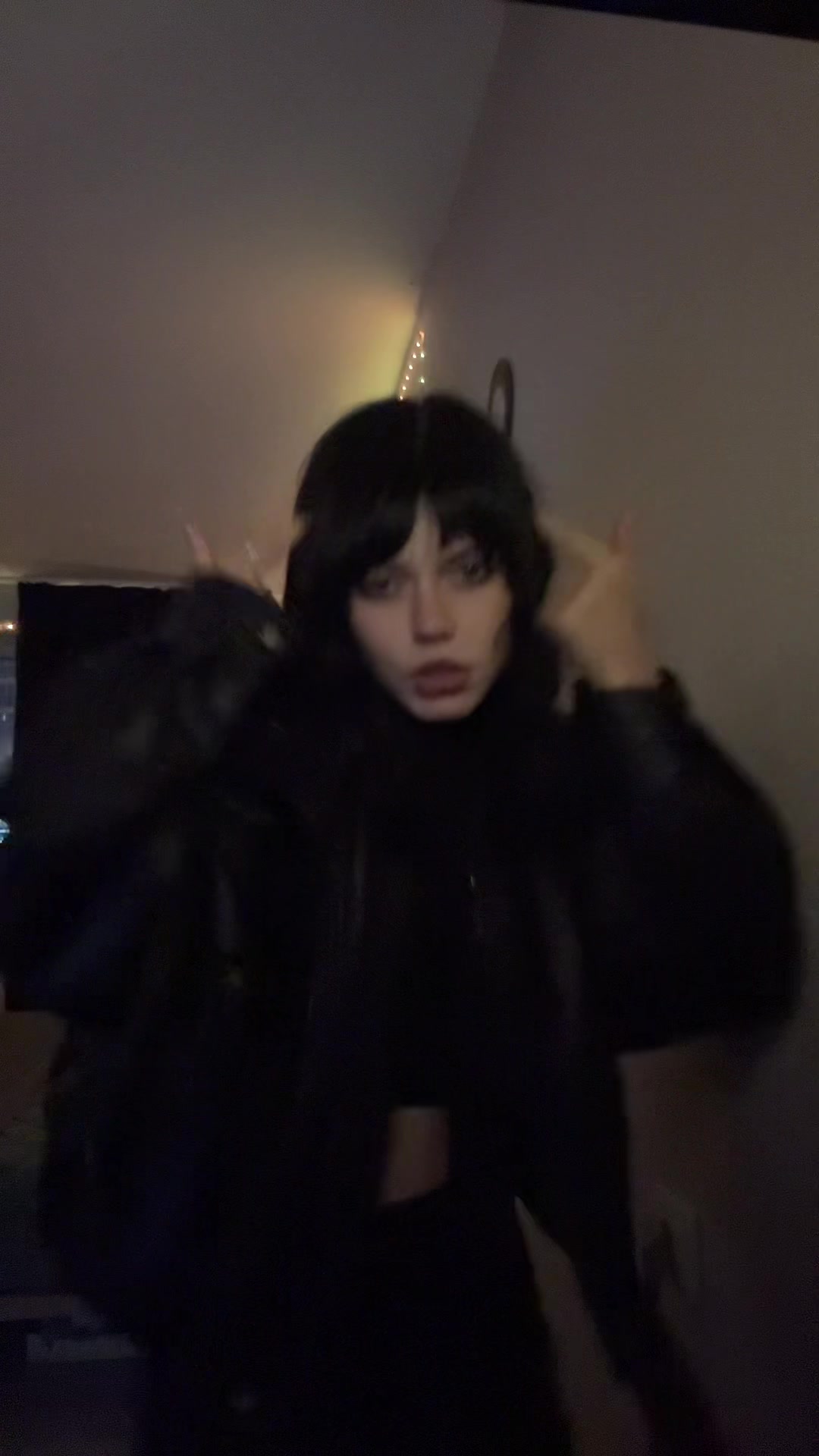 @k.