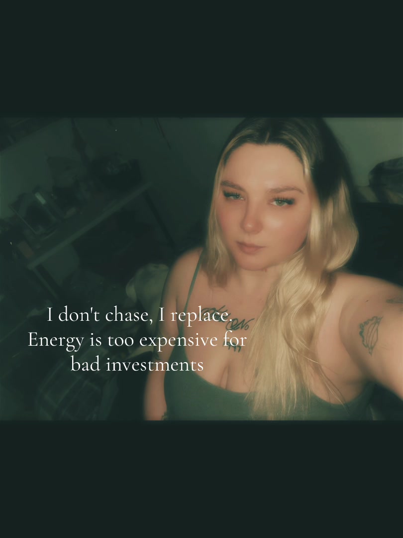 @🫡