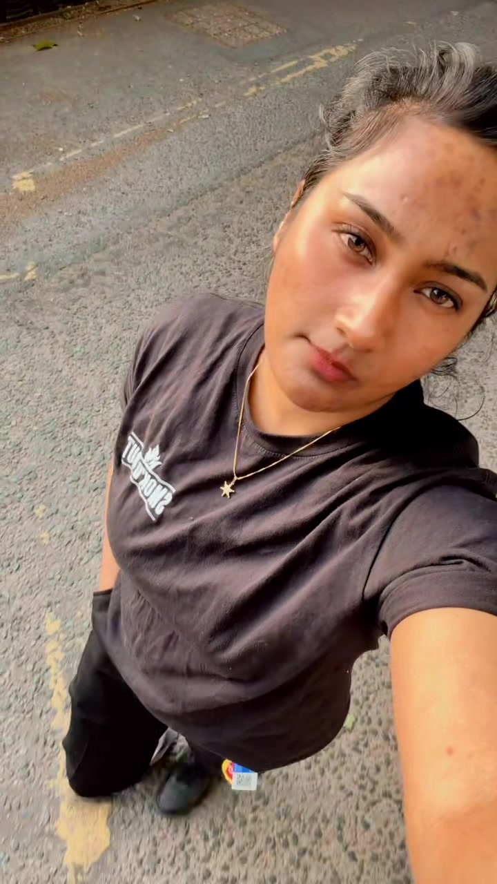 @Sujata🖤🇬🇧🇧🇩