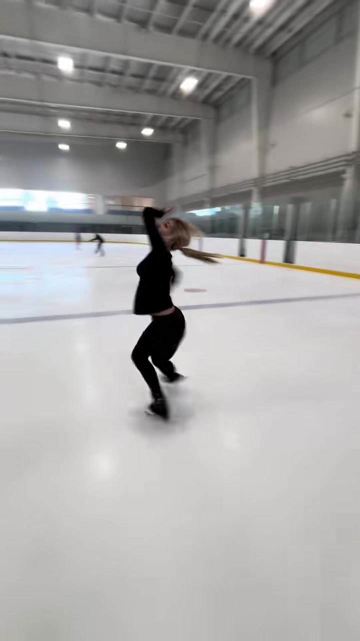 @Skate Canada