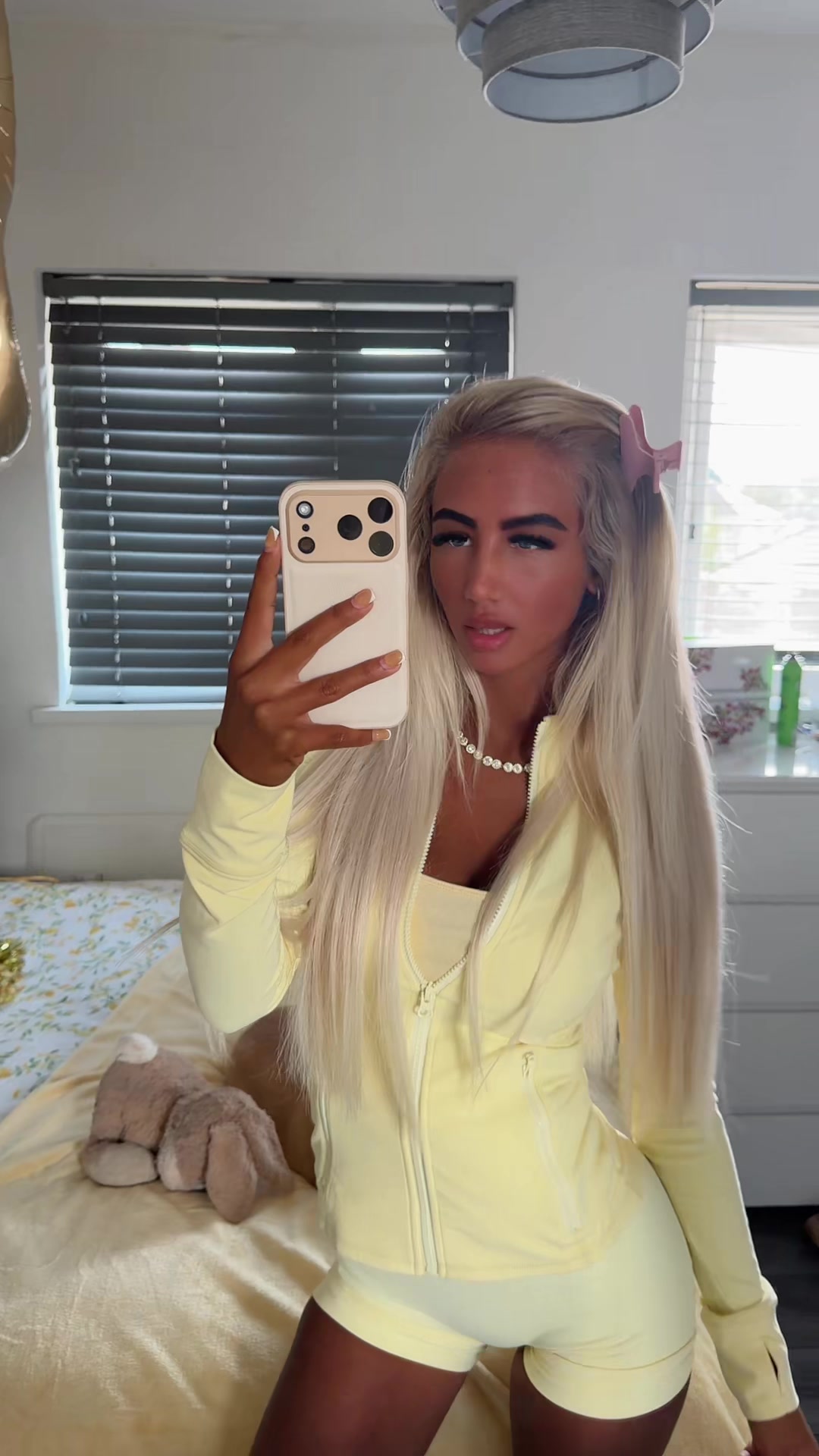 @pxlxaa24_