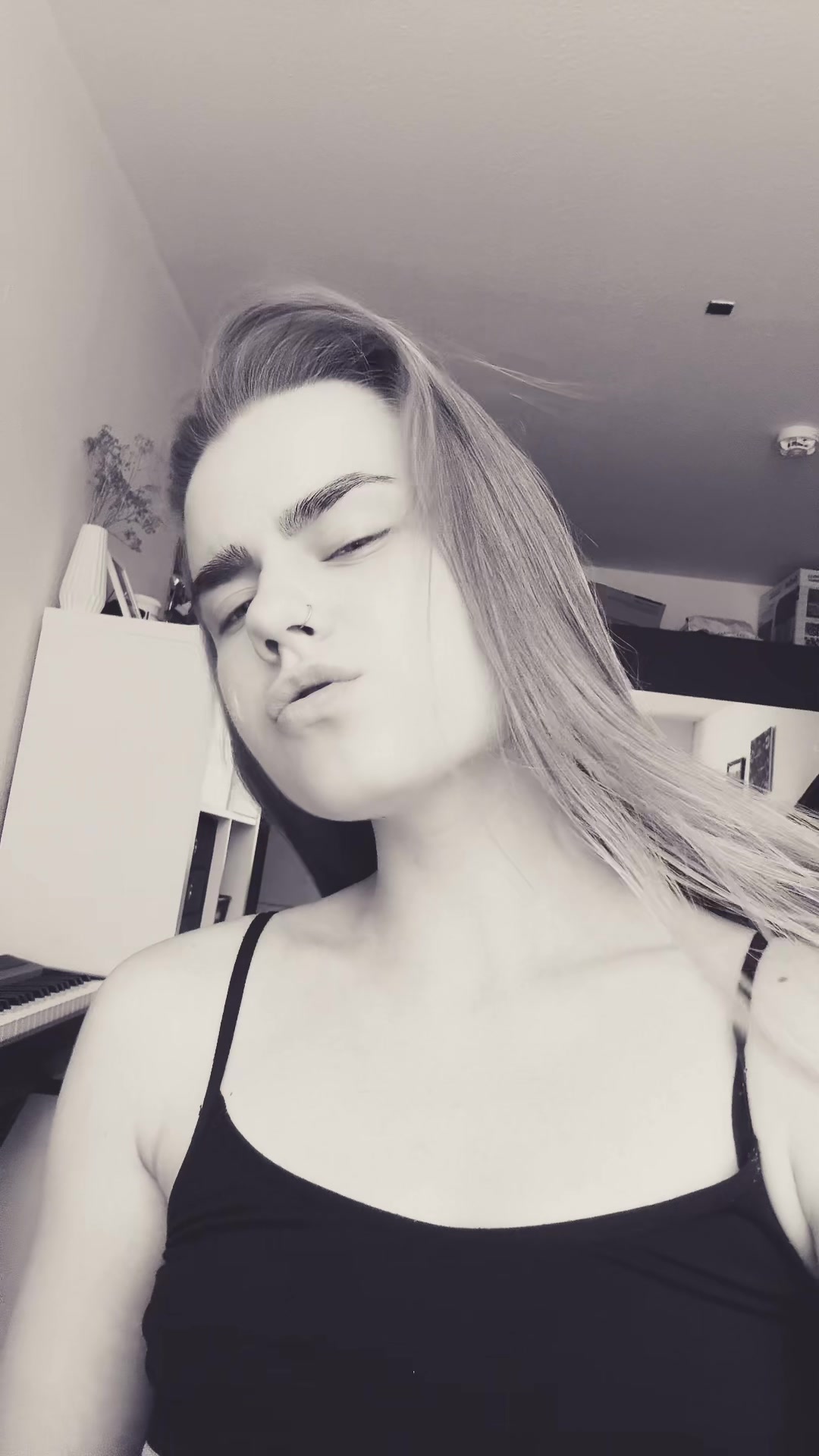 @Арешка