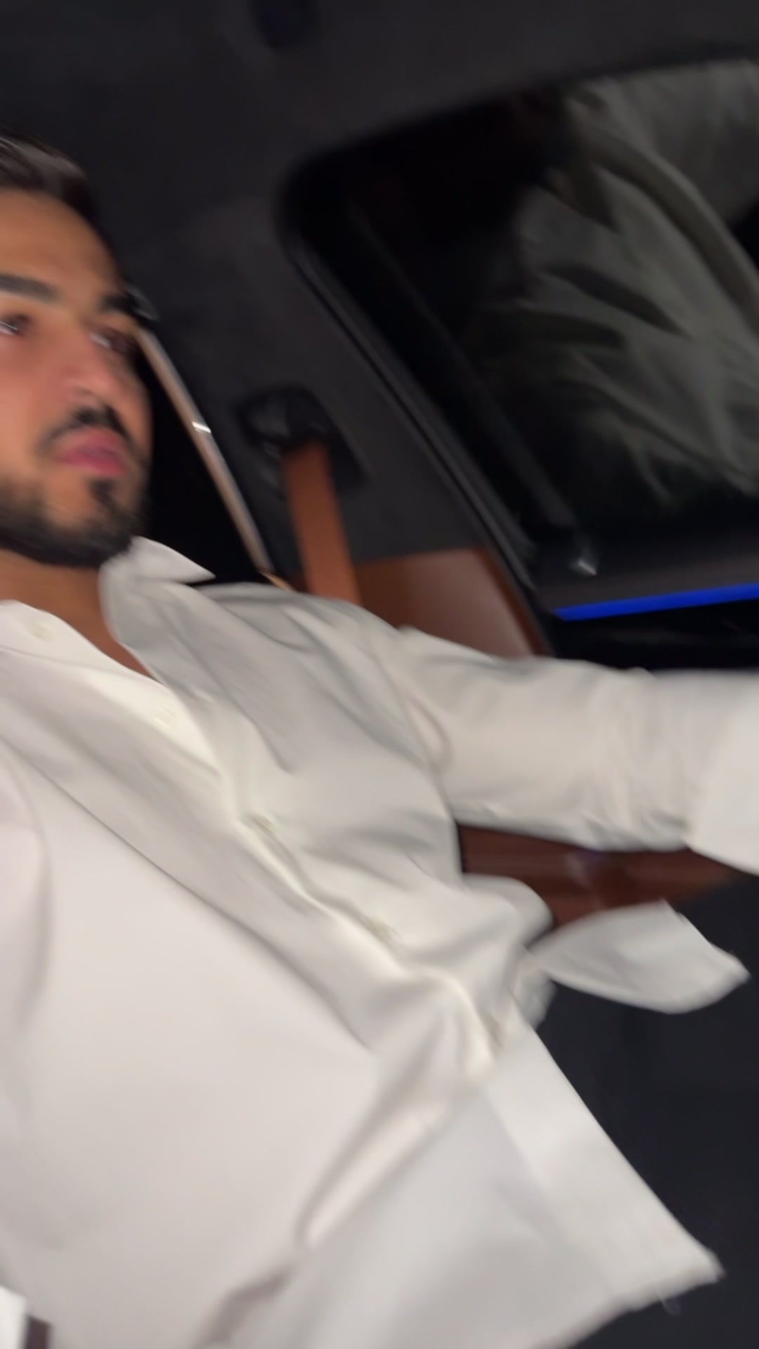@𝐃 𝐀 𝐕 𝐈 𝐃 𝐇.