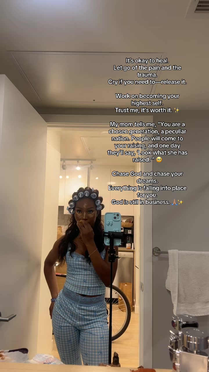@IVA❤️🦋🇨🇦