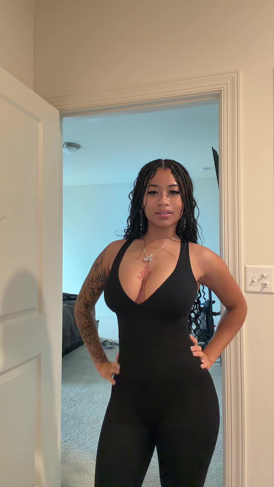 @thee.blasian