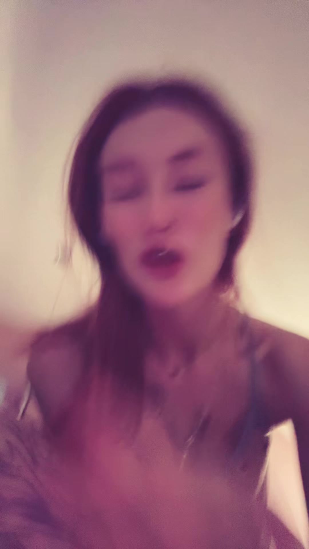 @Liv