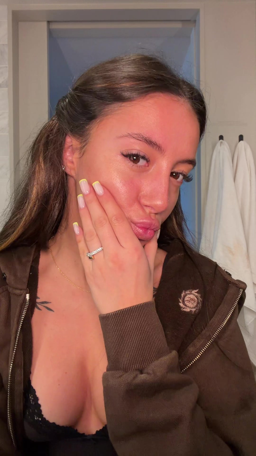 @ELVEE