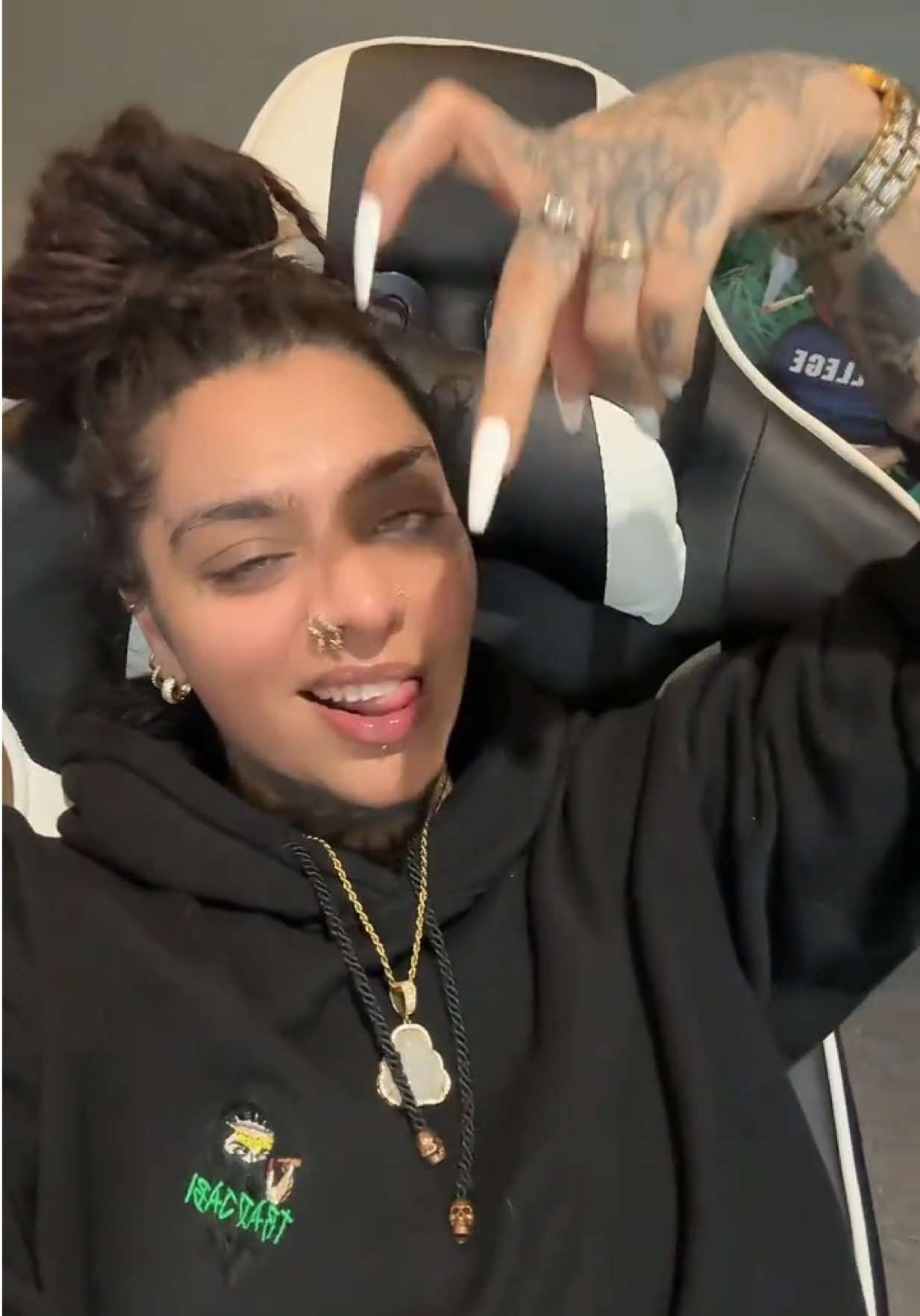 @Trapjabi
