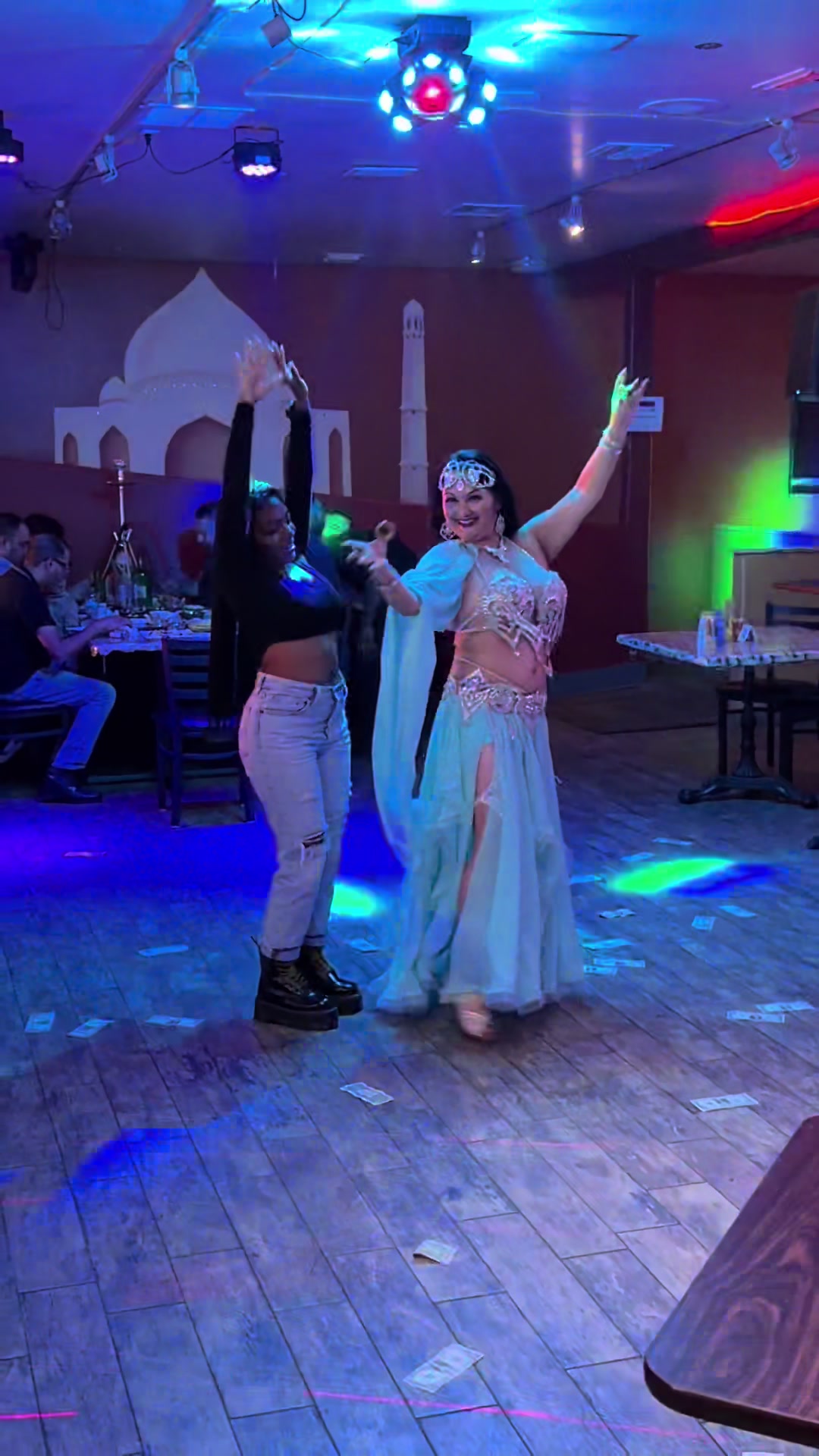 @Mari Las Vegas Belly Dancer