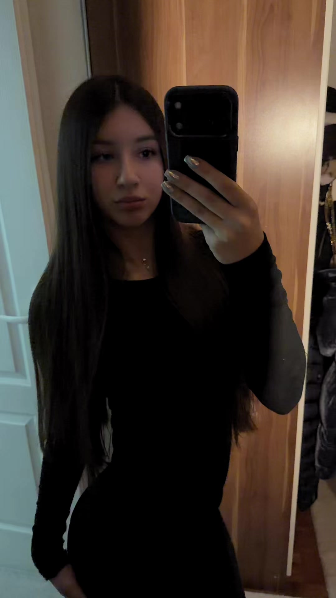 @𝙣𝙞𝙣𝙖