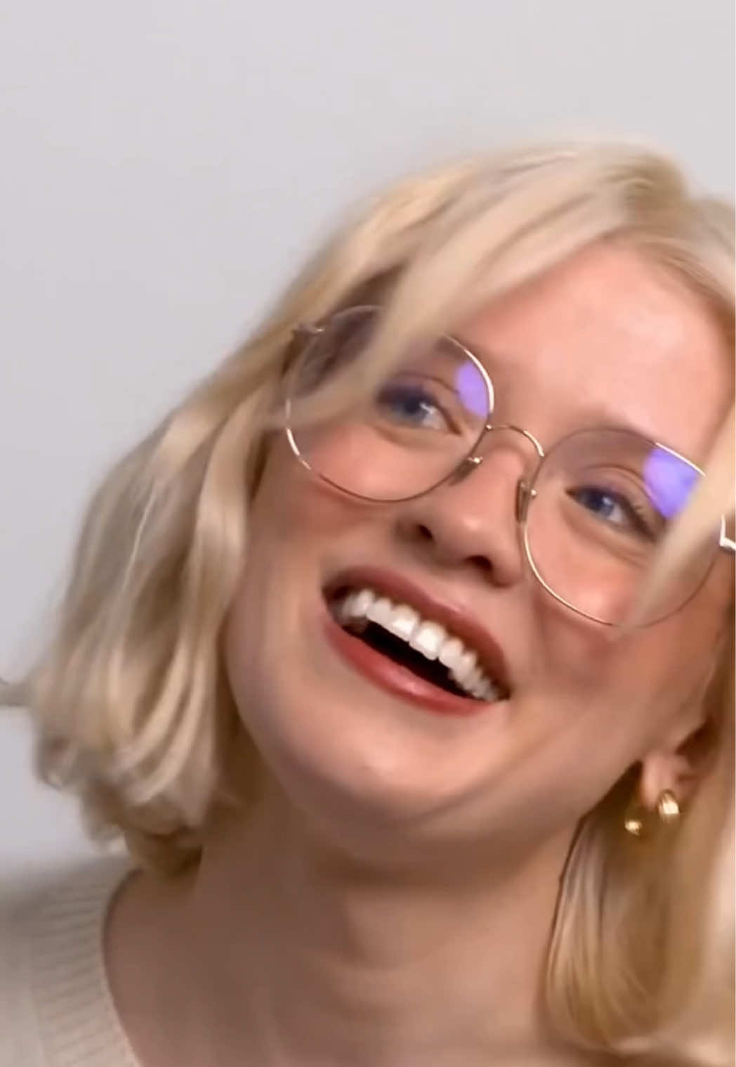 @Maisie Peters HQ